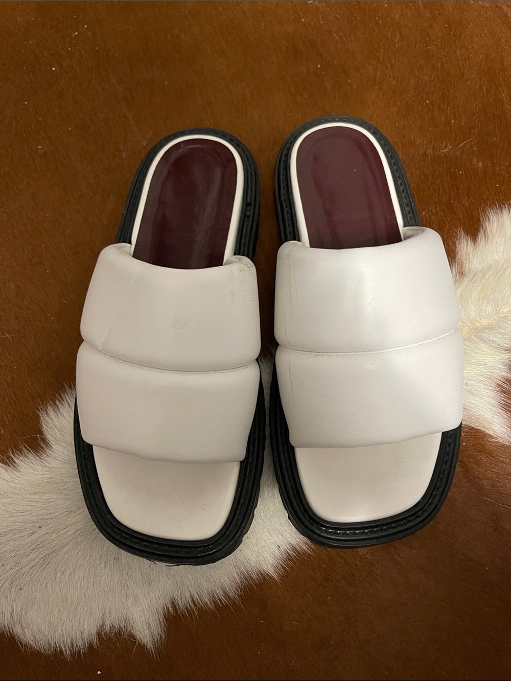STAUD White Padded Slide Sandals with Black Soles and Burgundy Insoles